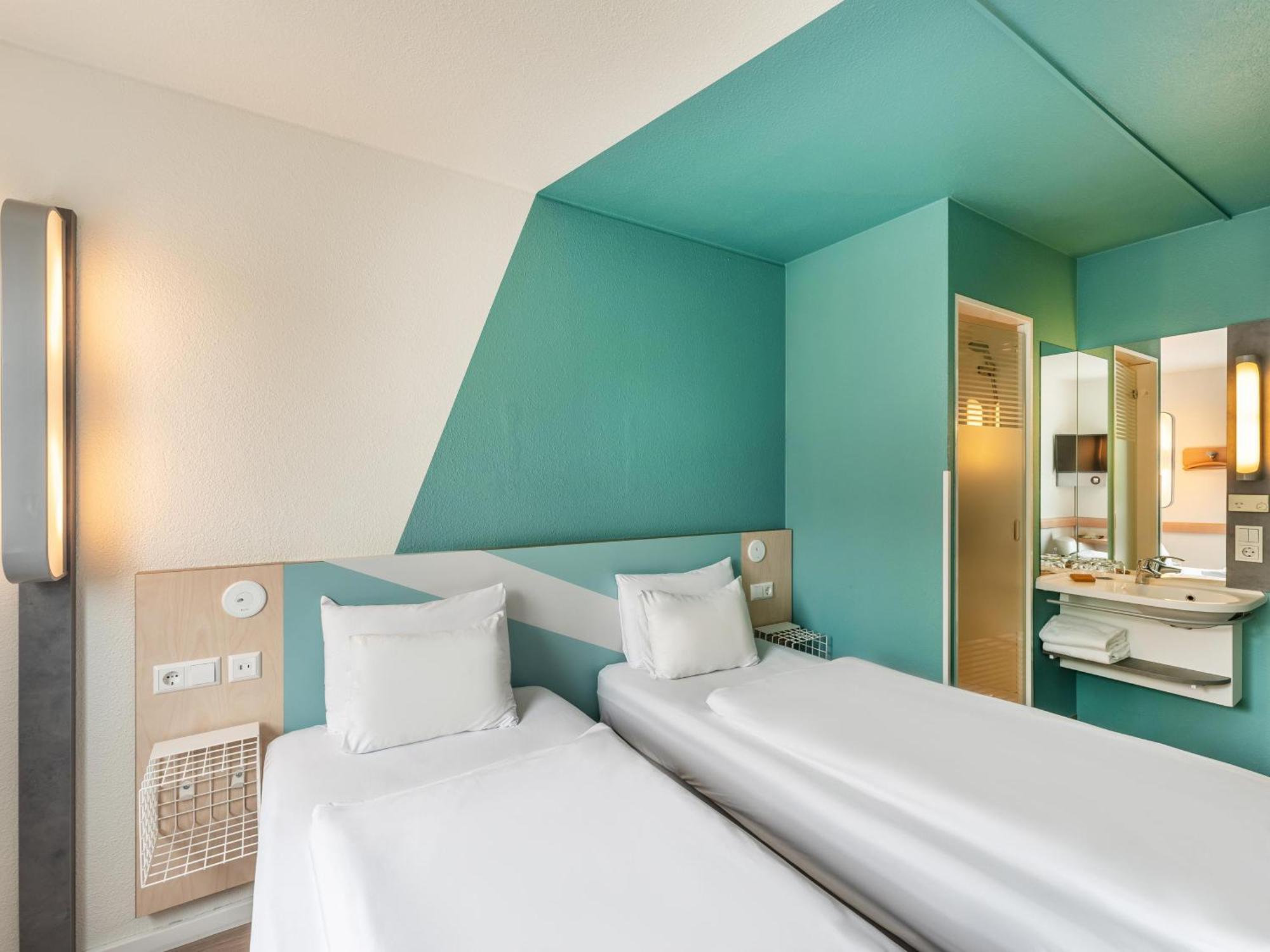 B&B Hotel Koeln-Porz Extérieur photo