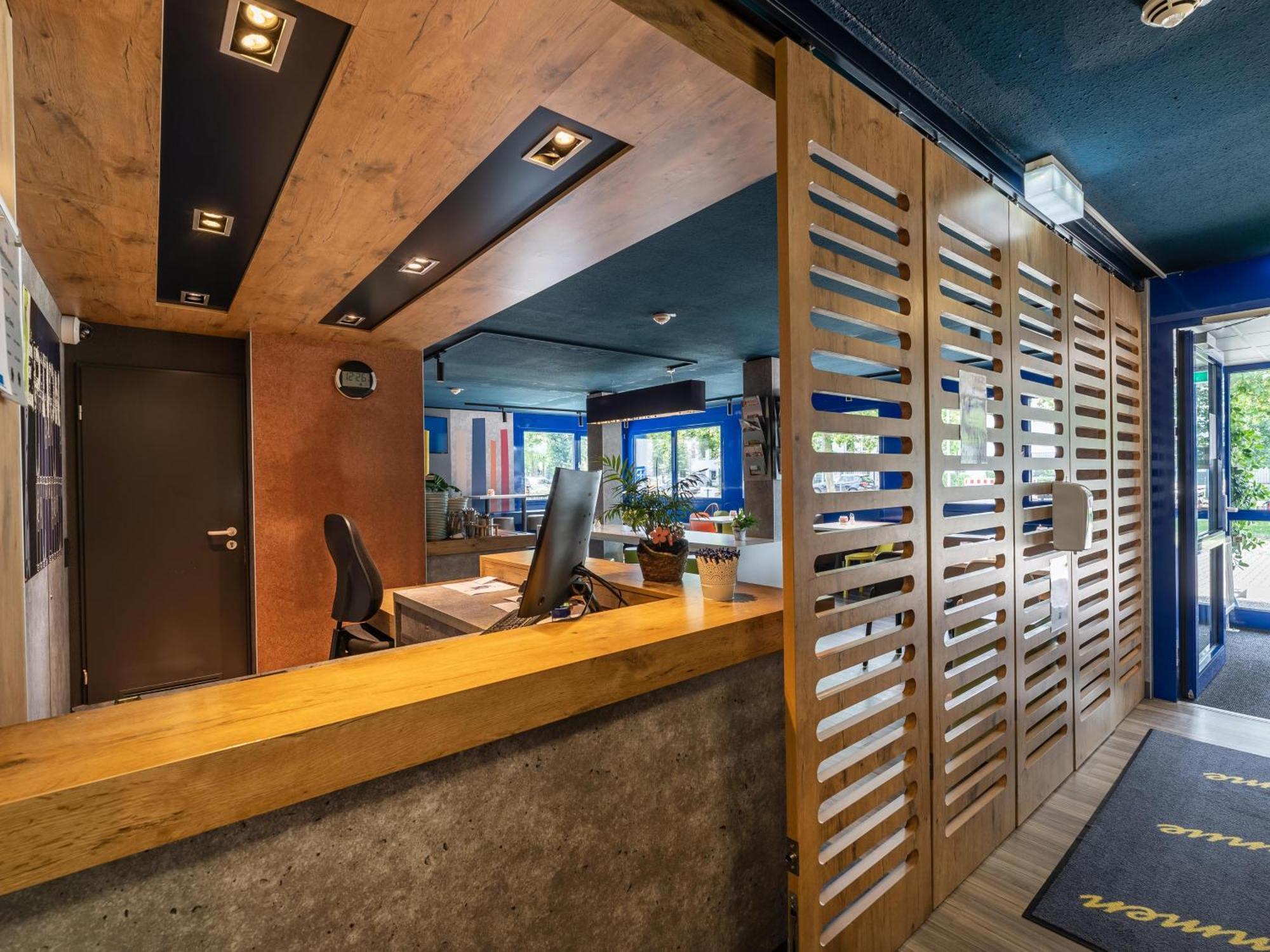 B&B Hotel Koeln-Porz Extérieur photo