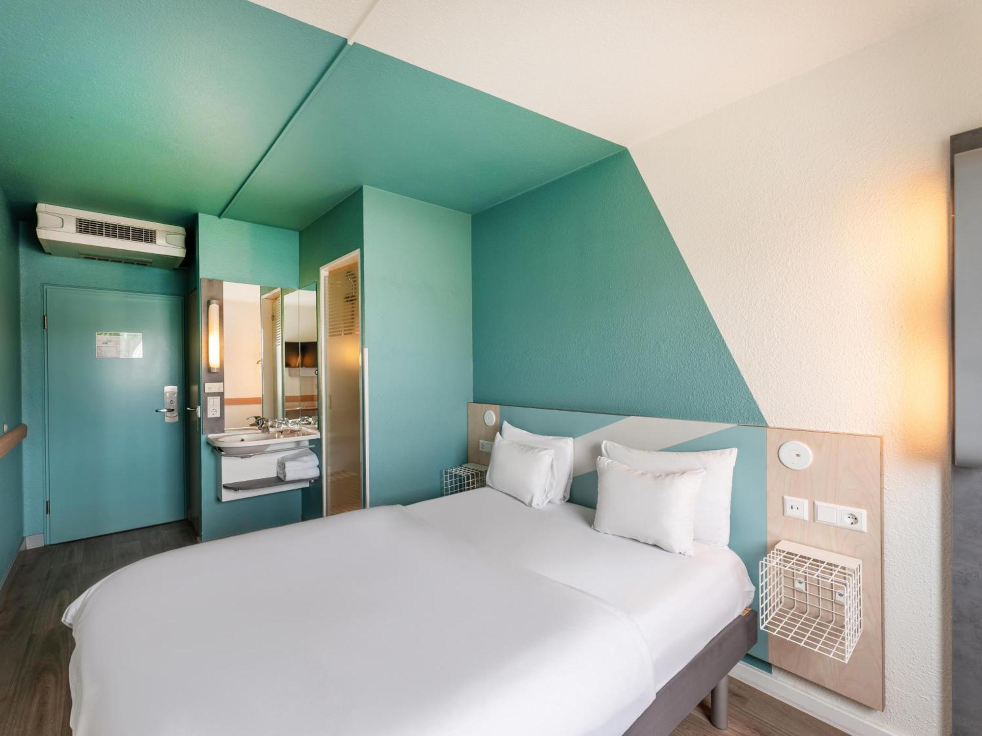 B&B Hotel Koeln-Porz Extérieur photo