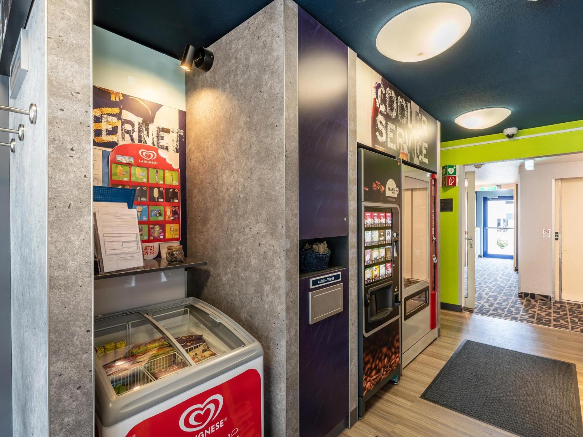 B&B Hotel Koeln-Porz Extérieur photo